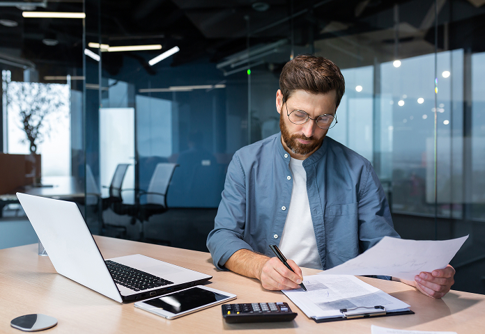 Finance specialists финансовые эксперты 